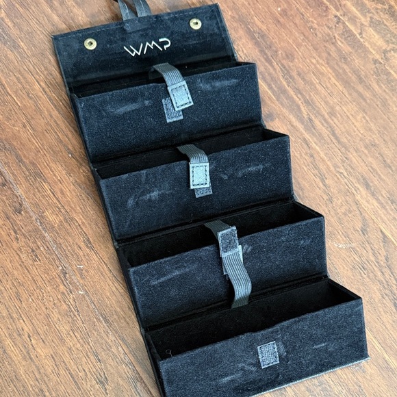 WMP eyewear 4 pair hard case - Picture 2 of 4